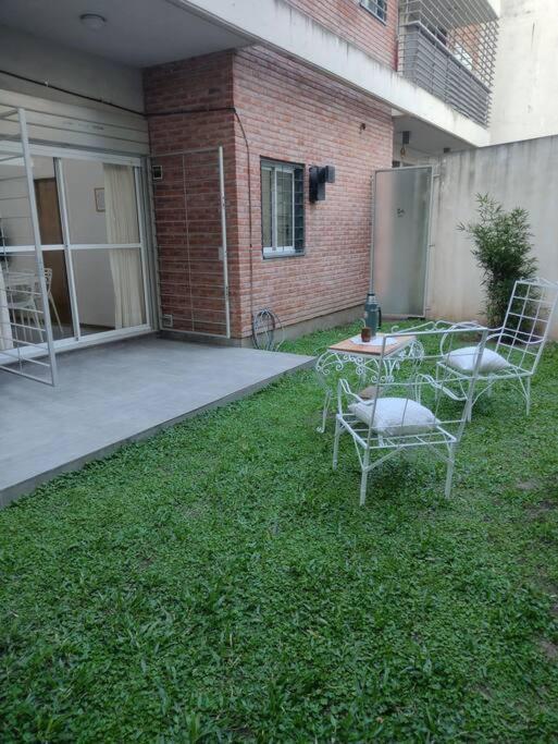 Departamento Con Patio * Rosario