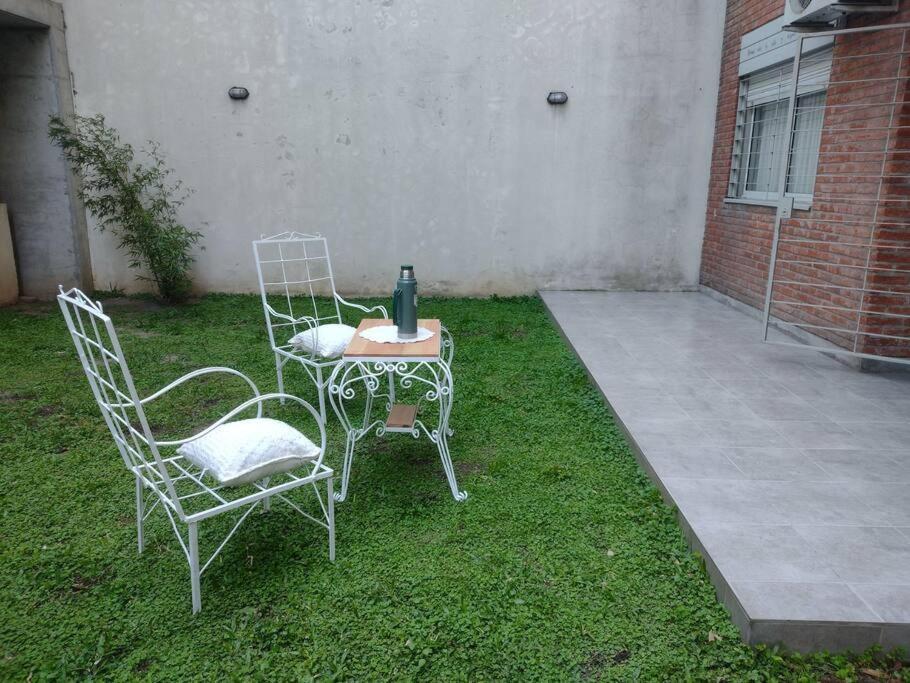 Departamento Con Patio Apartment